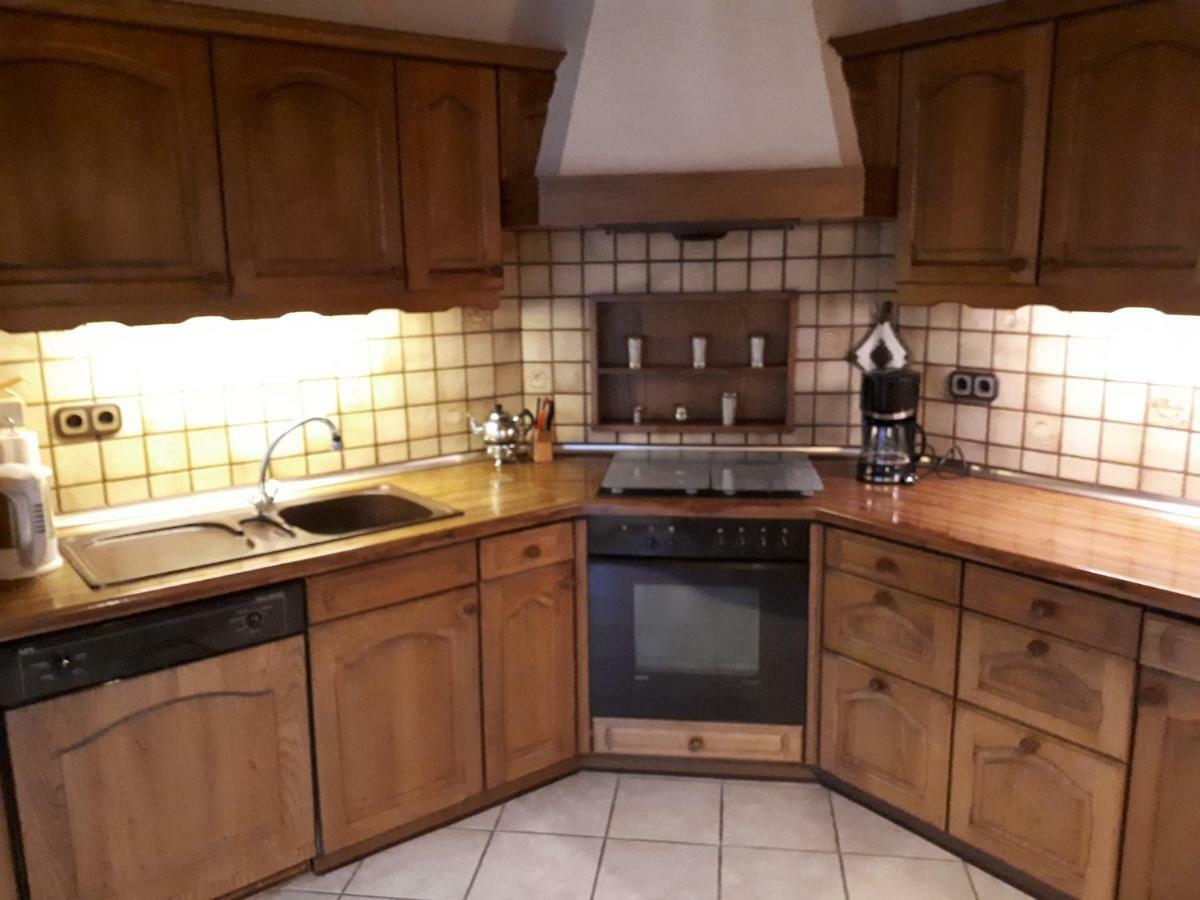 Familienurlaub In Ostfriesland Fuer Max 7 Pers In 2 Wohnungen, Auch Einzeln Wohnungen Utarp Exterior foto